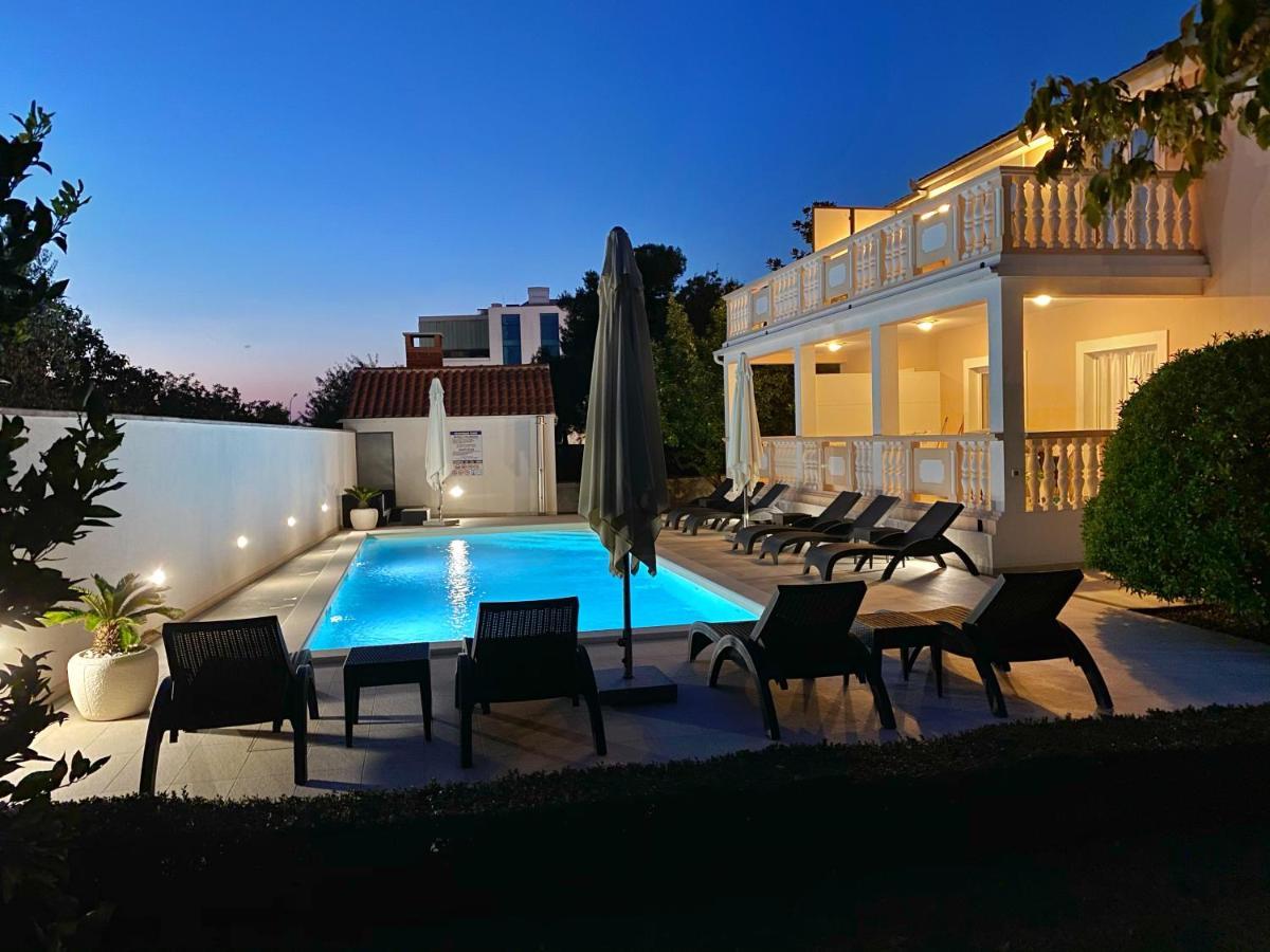 Apartments Saric Biograd Na Moru Bagian luar foto
