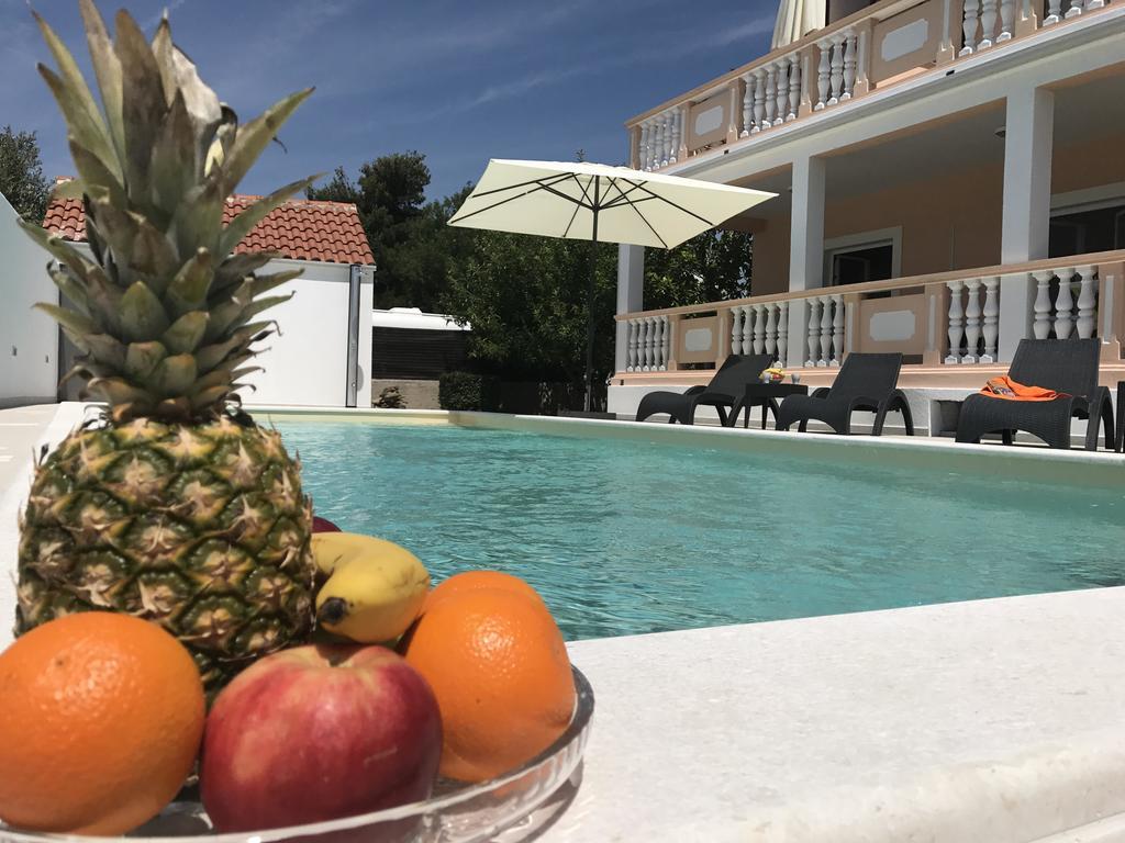 Apartments Saric Biograd Na Moru Bagian luar foto